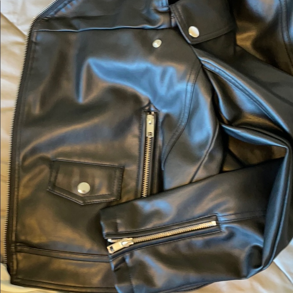 Stylish Jacket - image 7